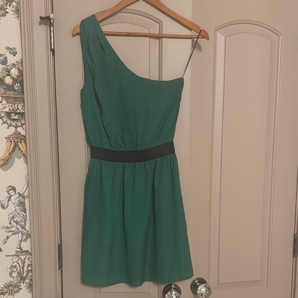 Sugarlips Green One-Shoulder Dress